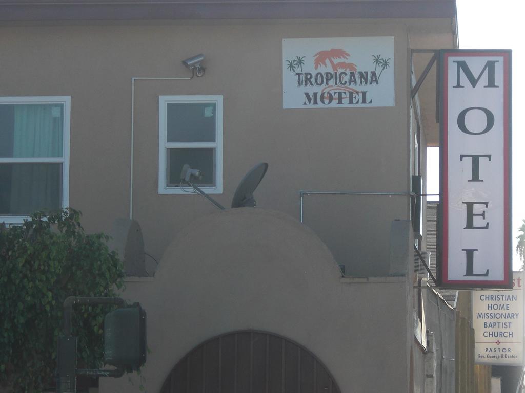 Tropicana Motel 康普顿 外观 照片